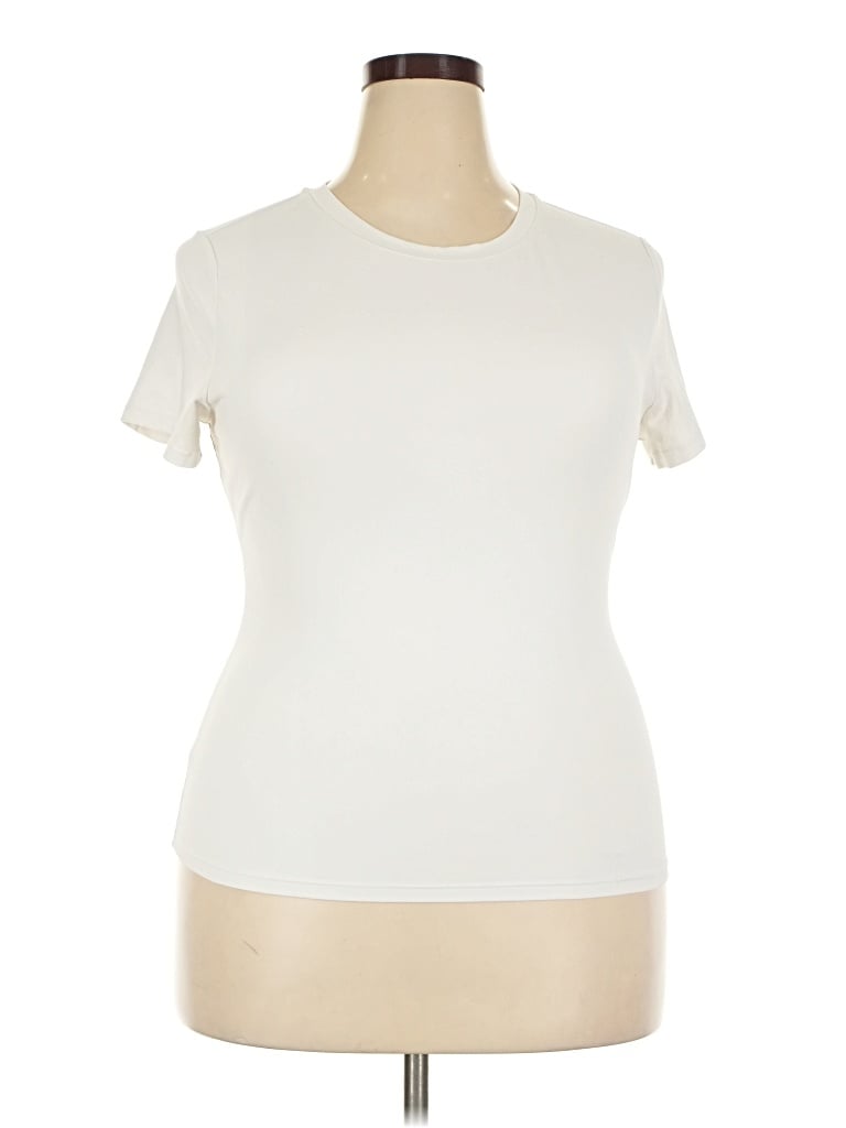 Pre-owned Trendy Queen Short Sleeve Turtleneck In Ivory