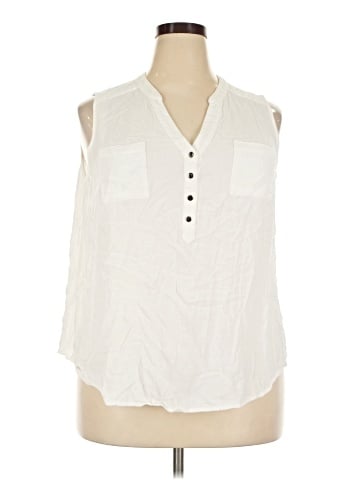 Torrid Sleeveless T-Shirt (view 1)