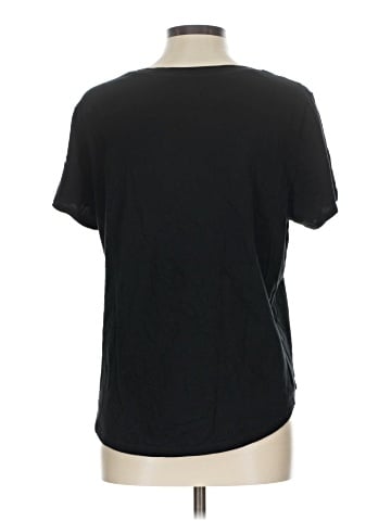 Old Navy Short Sleeve T-Shirt (view 2)