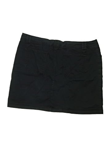 St. John's Bay Skort (view 2)