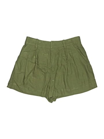 Gap Shorts (view 1)