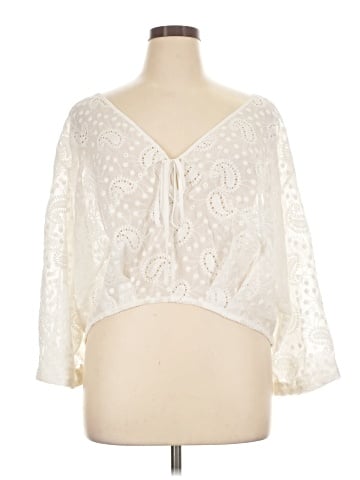 Kimchi Blue 3/4 Sleeve Blouse (view 1)