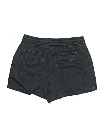 Gap Shorts (view 2)