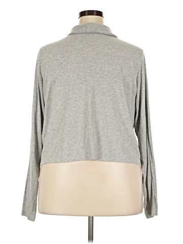 Active Long Sleeve Turtleneck (view 2)