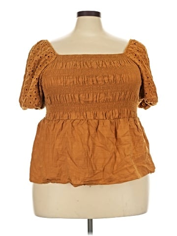 Maurices Short Sleeve Blouse (view 1)