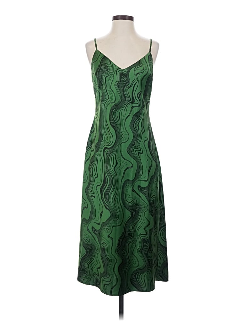 Pre-owned Dynamite Cocktail Dress In Green