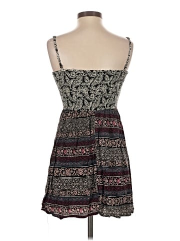 En Creme Casual Dress (view 2)