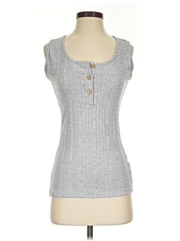 Unbranded Sleeveless Top (view 1)