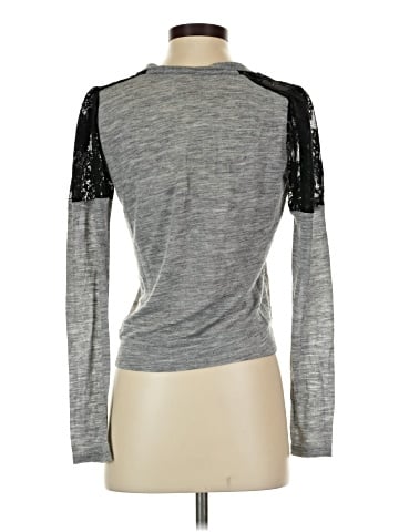Trafaluc by Zara Long Sleeve T-Shirt (view 2)