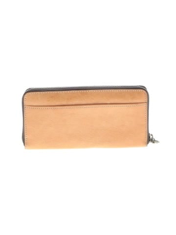 Unbranded Wallet (view 2)