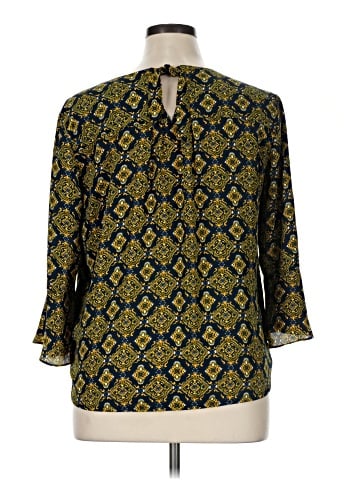 41Hawthorn 3/4 Sleeve Blouse (view 2)