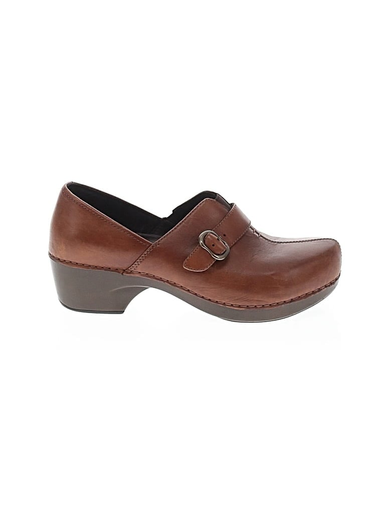 Pre-owned Dansko Mule/clog In Brown