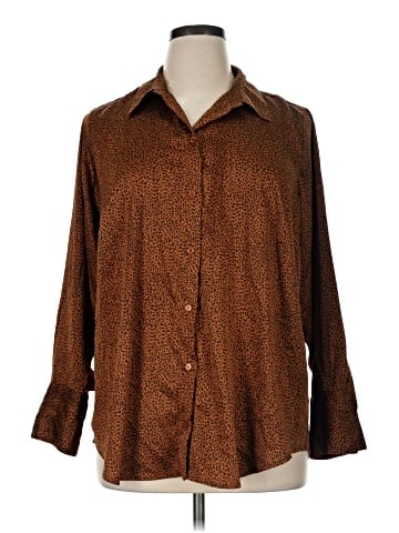 Amazon Essentials Long Sleeve Button-Down Shirt (view 1)