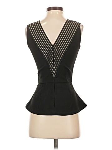 Elizabeth & Clarke Sleeveless Top (view 2)