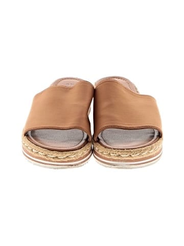 Journee Collection Mule/Clog (view 2)