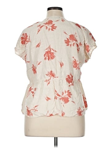 Simply Vera Vera Wang Short Sleeve Blouse (view 2)