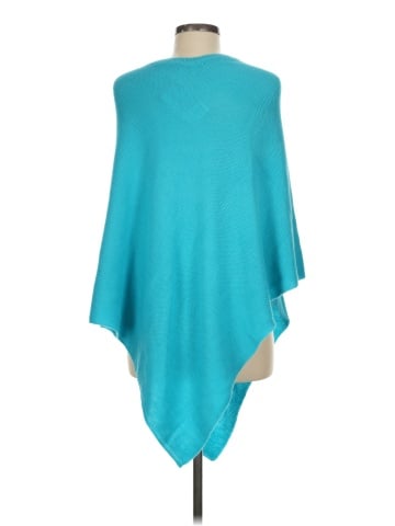 Simply Noelle Poncho (view 2)