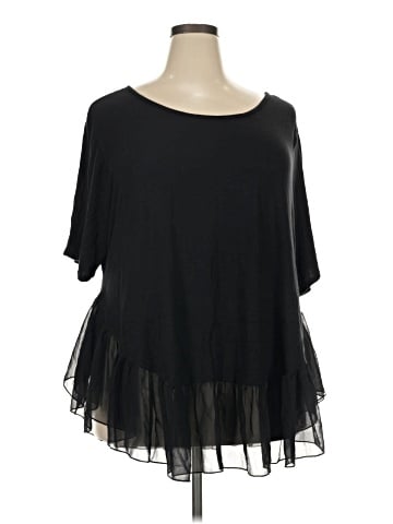 Cha Cha Vente Short Sleeve Top (view 1)