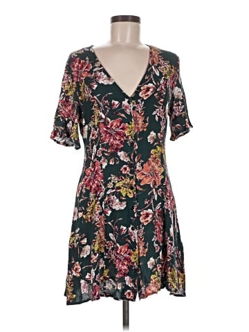 Lulus Casual Dress (view 1)