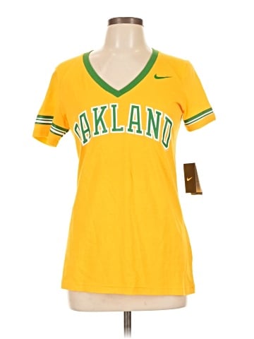 Nike Short Sleeve T-Shirt (view 1)