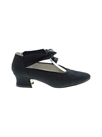 Colin Stuart Heels (view 1)