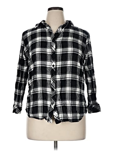Hester & Orchard 3/4 Sleeve Button-Down Shirt (view 1)
