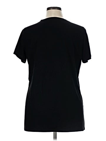 Torrid Short Sleeve T-Shirt (view 2)