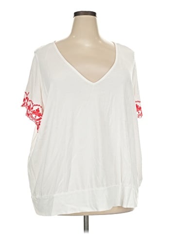Crown & Ivy 3/4 Sleeve Blouse (view 1)