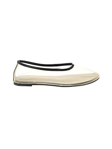 Unbranded Flats (view 1)