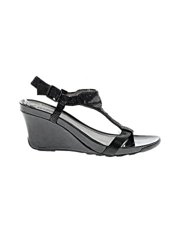 Kenneth Cole REACTION Wedges (view 1)