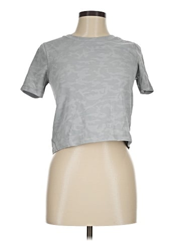 Lululemon Athletica Short Sleeve T-Shirt (view 1)