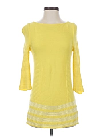 St. John Pullover Sweater (view 1)