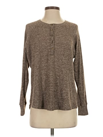 American Eagle Outfitters Pullover Sweater (view 1)