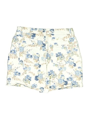Gloria Vanderbilt Shorts (view 2)