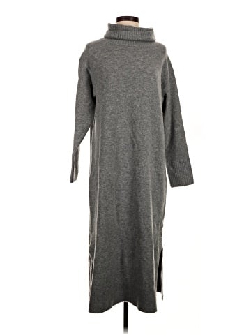 Uniqlo Casual Dress (view 1)