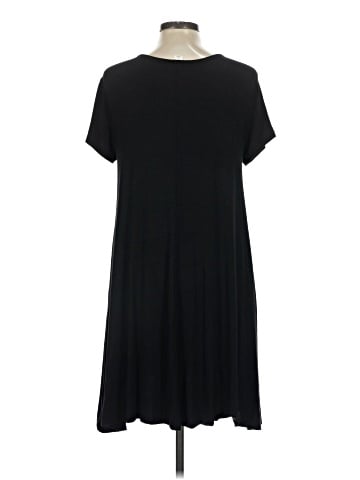 Old Navy Casual Dress (view 2)