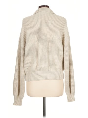BB Dakota Pullover Sweater (view 2)
