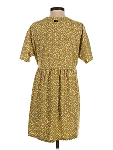 RVCA Casual Dress (view 2)