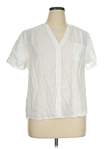 Vince Camuto Short Sleeve T-Shirt (view 1)
