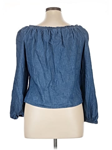 Old Navy 3/4 Sleeve Blouse (view 2)