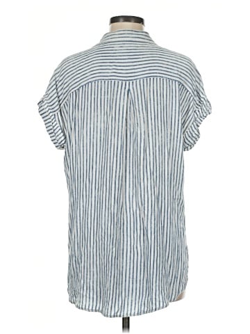 American Eagle Outfitters Short Sleeve Blouse (view 2)