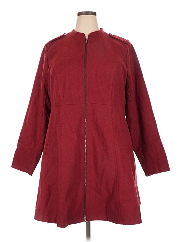 Pre-owned Torrid Coat In Red