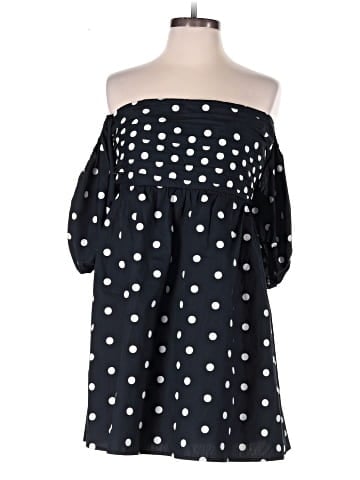 Abercrombie & Fitch Casual Dress (view 1)