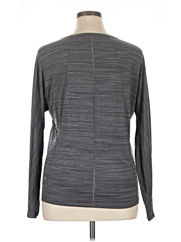 Lululemon Athletica Long Sleeve T-Shirt (view 2)