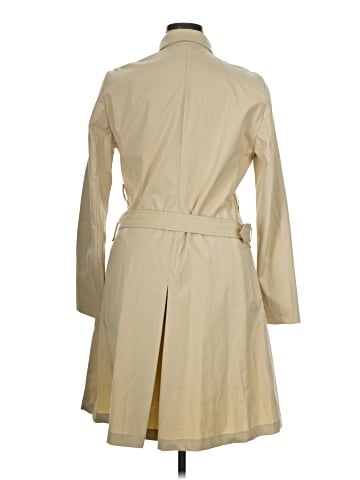 Burberry Vintage Trenchcoat (view 2)