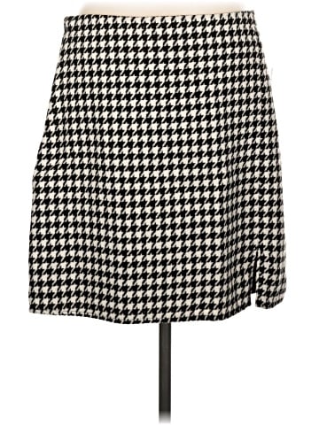 Old Navy Casual Skirt (view 1)