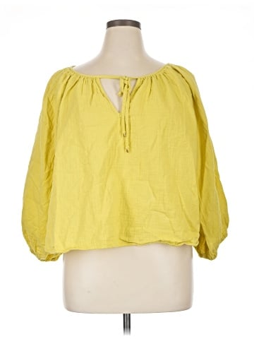 Victoria's Secret 3/4 Sleeve Blouse (view 1)