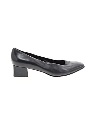 Etienne Aigner Heels (view 1)
