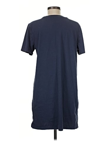 Old Navy Short Sleeve T-Shirt (view 2)