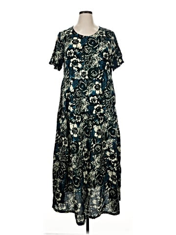 Unbranded Casual Dress (view 1)